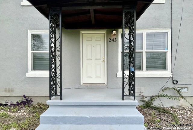 Image 24 of 25 For 243 Deerwood Dr