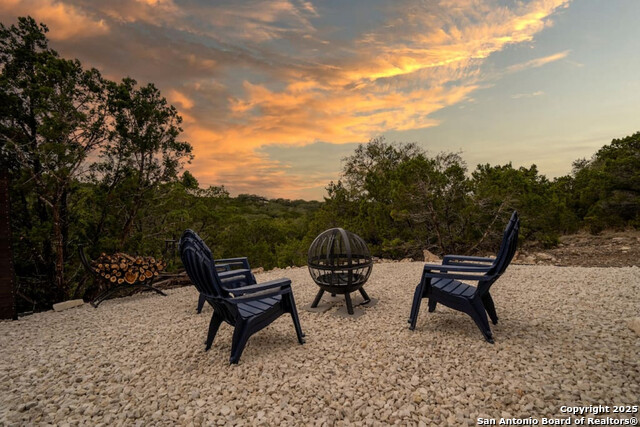 Image 24 of 44 For 239 Damar Cove