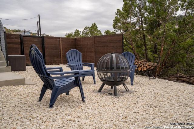 Image 35 of 44 For 239 Damar Cove