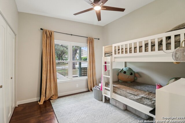 Listing photo id 22 for 703 Marquis