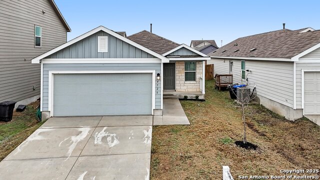 Listing photo id 30 for 4526 Meadowland