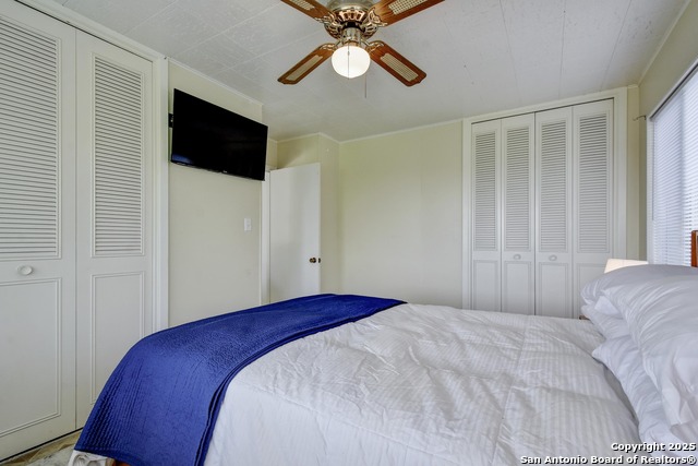 Listing photo id 20 for 284 Lake Forest