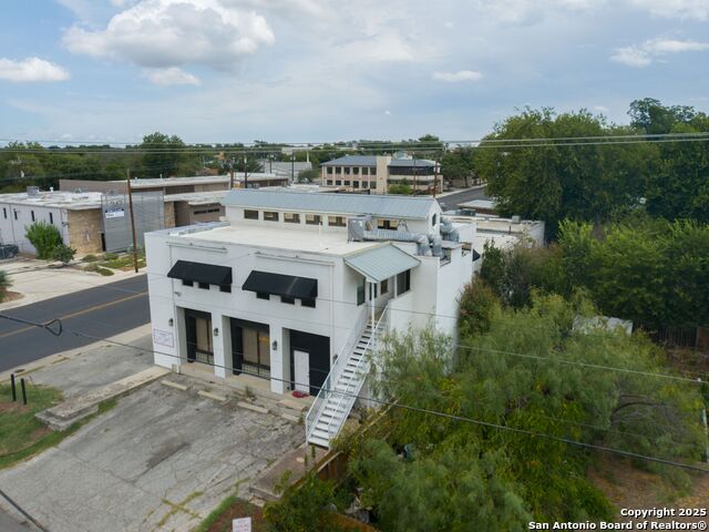 Image 61 of 62 For 250 Olmos W