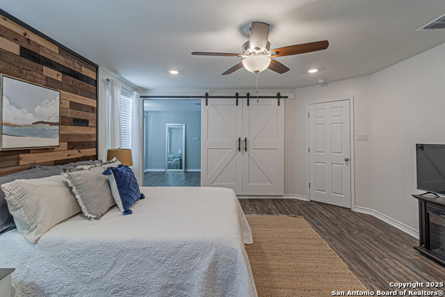 Image 21 of 44 For 15166 Orpheus Way