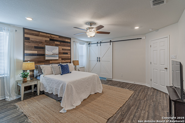 Image 23 of 44 For 15166 Orpheus Way