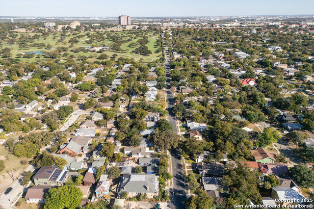 Image 9 of 16 For 220 Pershing Ave