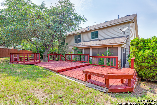 Image 24 of 25 For 25518 Veining Way