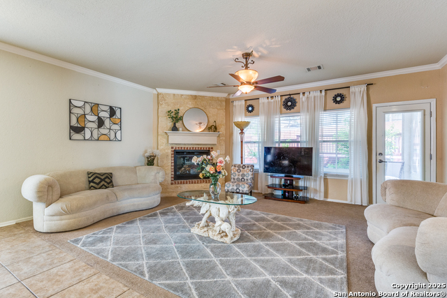 Image 3 of 25 For 25518 Veining Way