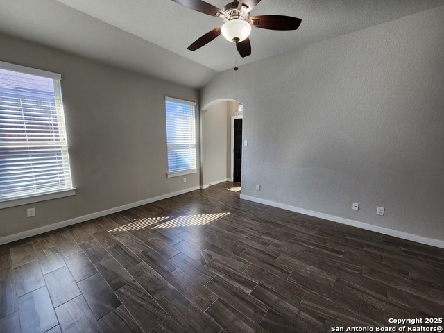 Image 3 of 27 For 1119 Creekside Orchard