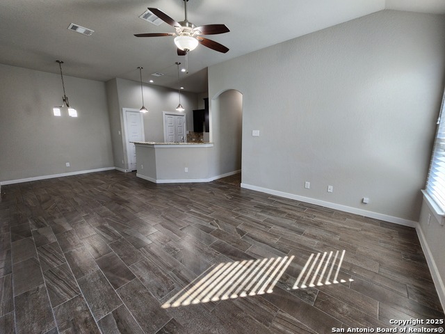 Image 5 of 27 For 1119 Creekside Orchard