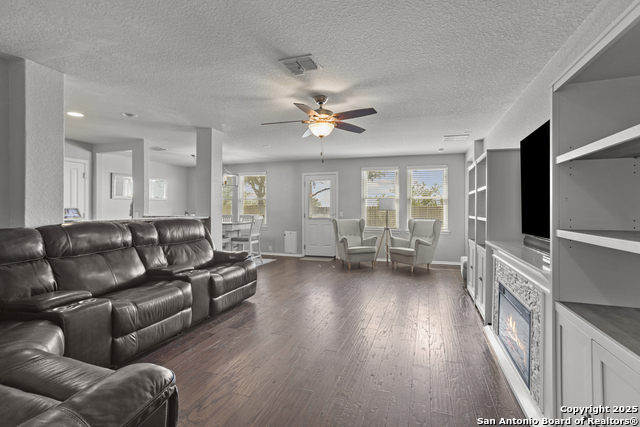 Image 10 of 28 For 5544 Columbia