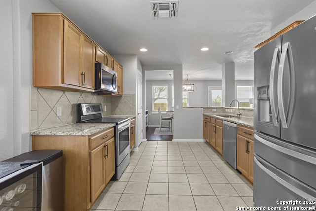 Image 18 of 28 For 5544 Columbia