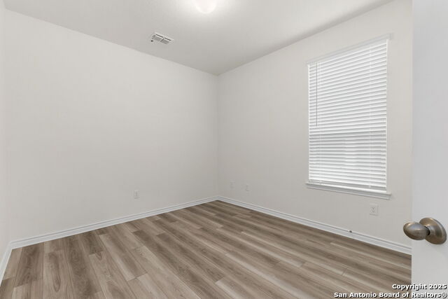 Image 14 of 32 For 14839 Vance Jackson #1101