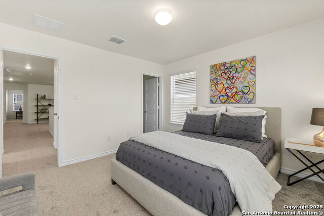 Image 18 of 32 For 14839 Vance Jackson #1101