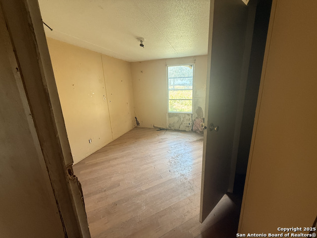 Listing photo id 3 for 4634 Waterwood Pass
