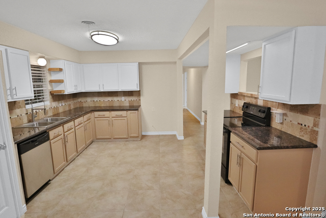 Image 16 of 51 For 230 Tammy Dr
