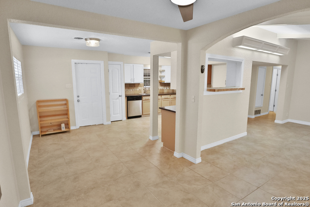 Image 19 of 51 For 230 Tammy Dr