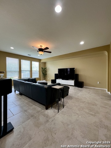 Image 10 of 51 For 7623 Eagle Park Dr
