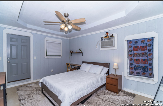 Image 12 of 20 For 538 Elsmere W