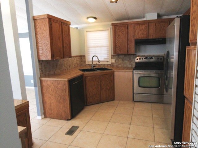 Image 8 of 26 For 12095 Park Road 37  B