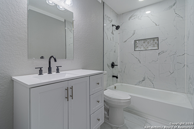 Image 33 of 39 For 326 Renee Dr