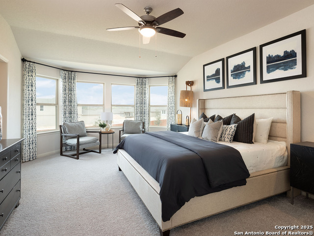 Listing photo id 3 for 10246 King Robert