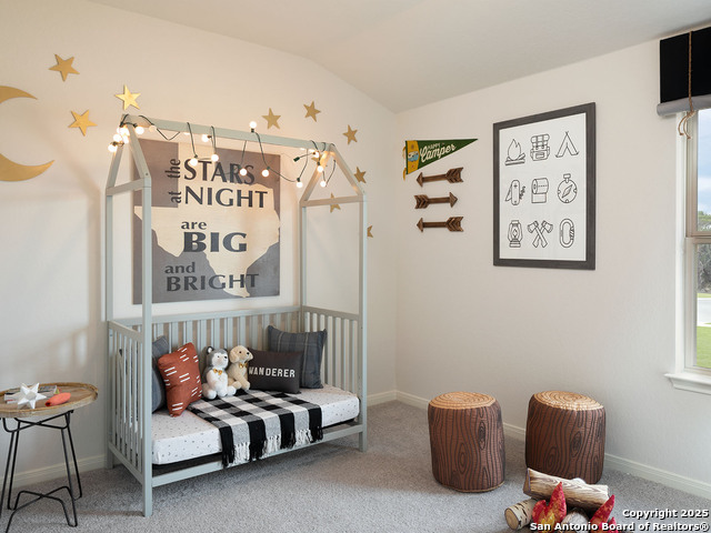 Listing photo id 6 for 10246 King Robert