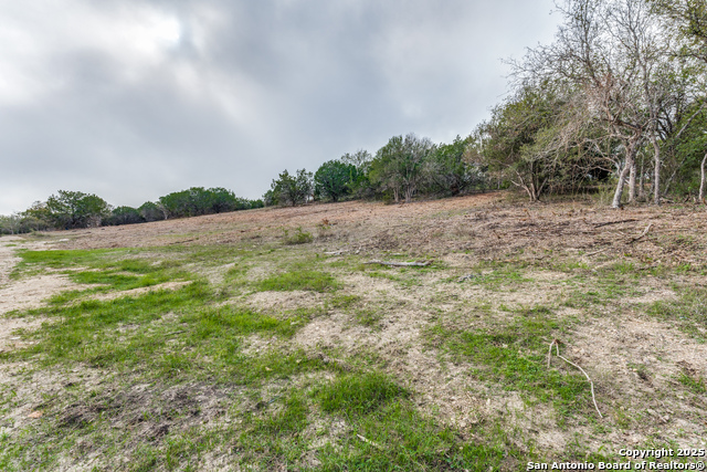 Listing photo id 0 for 013 Wesp Way