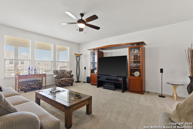 Listing photo id 12 for 15239 Sirius Circle