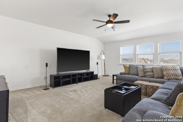 Listing photo id 18 for 15239 Sirius Circle