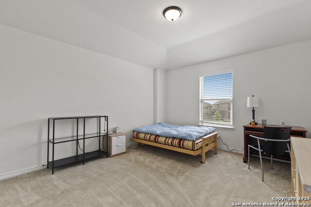 Listing photo id 21 for 15239 Sirius Circle