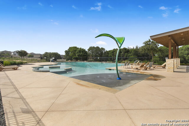 Listing photo id 30 for 15239 Sirius Circle