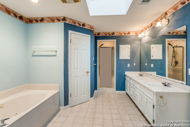 Listing photo id 7 for 820 California