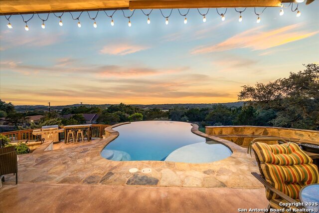 Image 34 of 70 For 406 Breathless View St