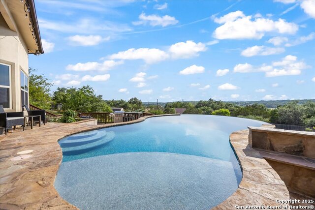 Image 43 of 70 For 406 Breathless View St