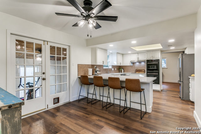 Listing photo id 17 for 2115 Green Creek