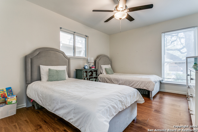 Listing photo id 30 for 2115 Green Creek