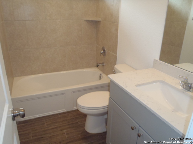Listing photo id 31 for 5919 Corsicana