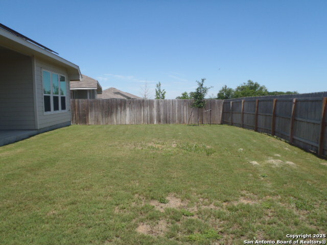 Listing photo id 3 for 5919 Corsicana