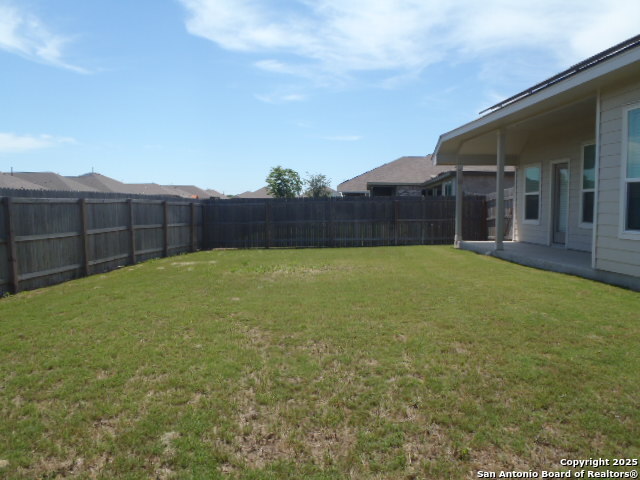 Listing photo id 7 for 5919 Corsicana