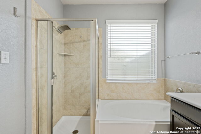 Image 19 of 26 For 13818 Cohan Way