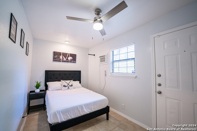 Listing photo id 26 for 555 Hansford