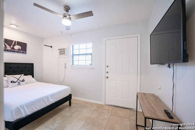 Listing photo id 27 for 555 Hansford