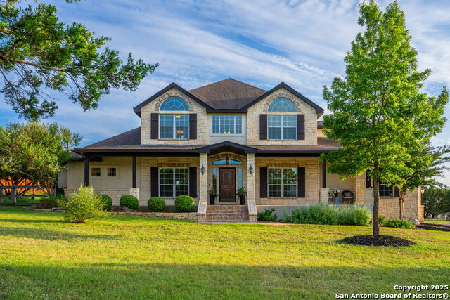 Image 2 of 52 For 154 Lake View Dr
