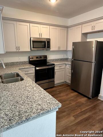 Image 2 of 14 For 10220 Eaglewood Nook  102