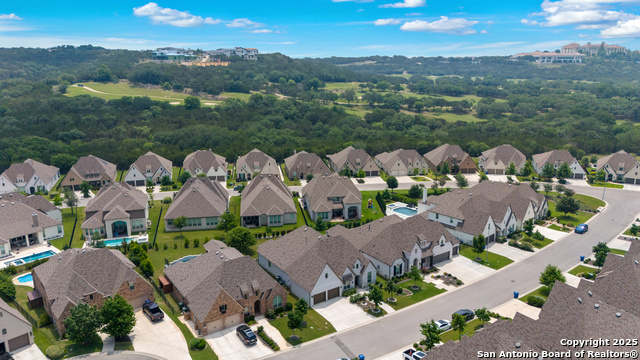 Listing photo id 25 for 17918 Cantera Ct