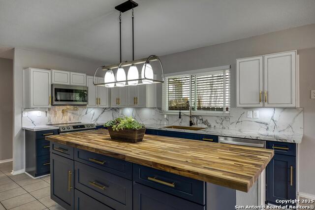 Listing photo id 9 for 1632 Dogwood Lane