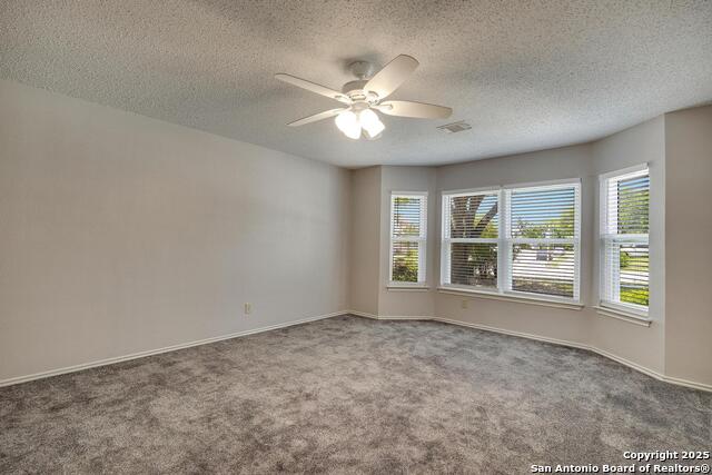 Listing photo id 15 for 1632 Dogwood Lane