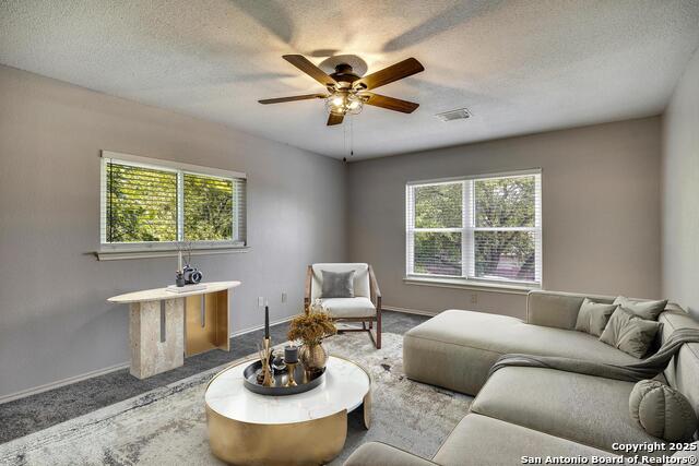 Listing photo id 24 for 1632 Dogwood Lane