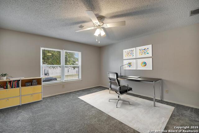 Listing photo id 28 for 1632 Dogwood Lane